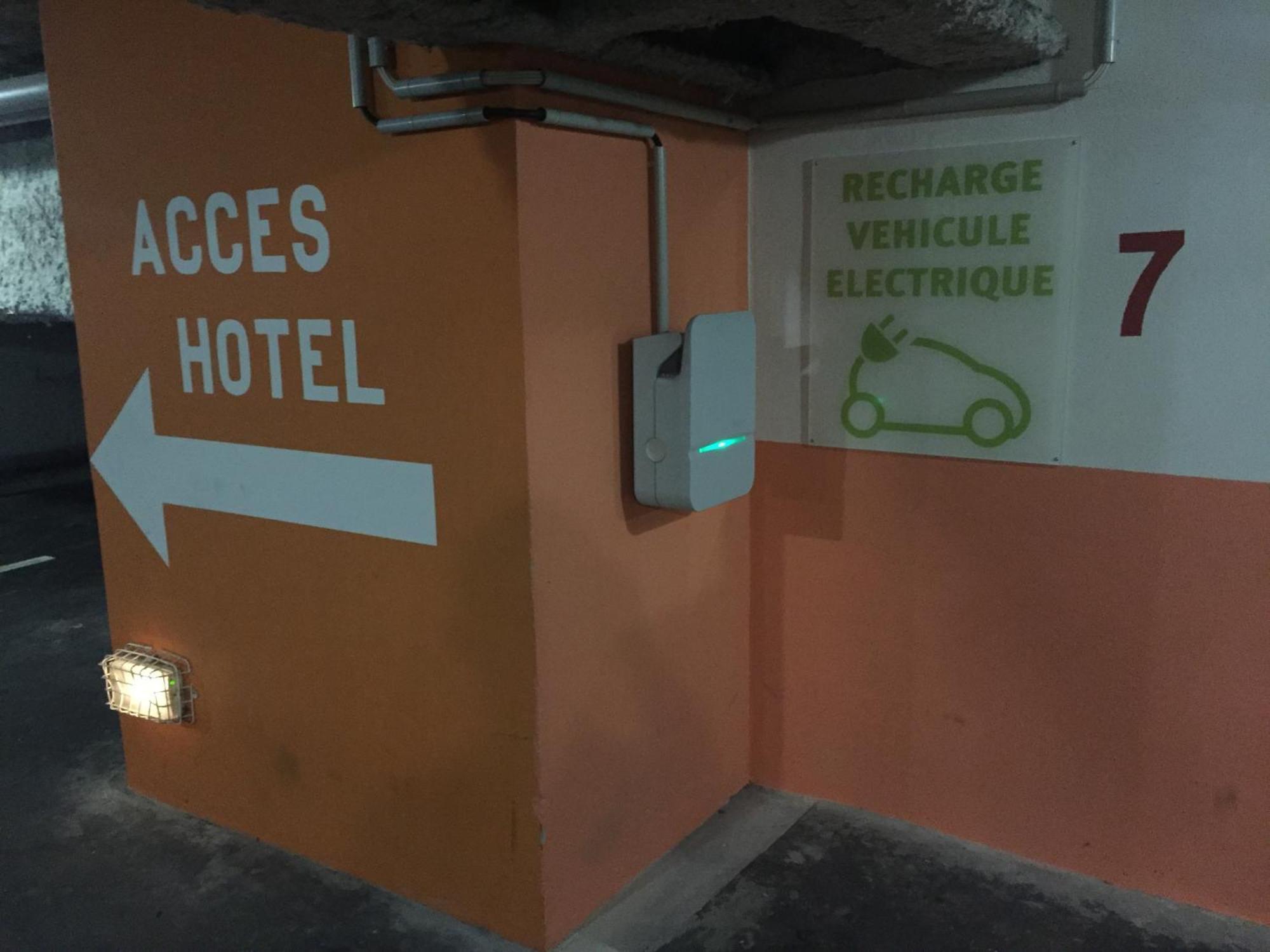 เลอ โกลงบิเย Hotel โอแบร์เน ภายนอก รูปภาพ