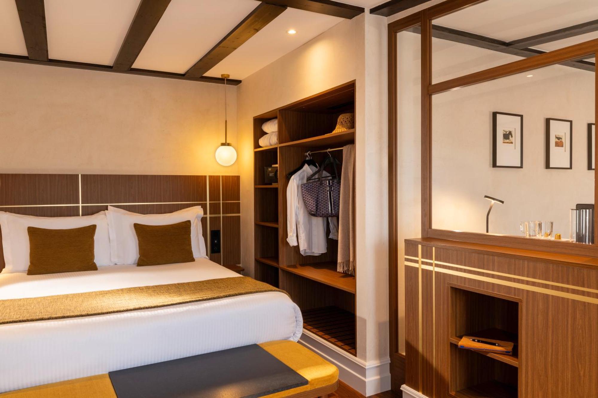 เลอ โกลงบิเย Hotel โอแบร์เน ภายนอก รูปภาพ