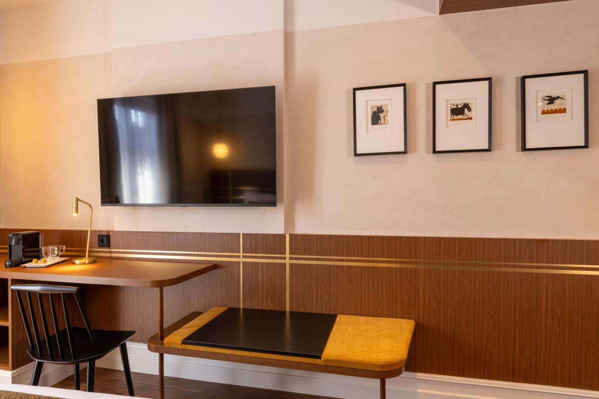 เลอ โกลงบิเย Hotel โอแบร์เน ภายนอก รูปภาพ