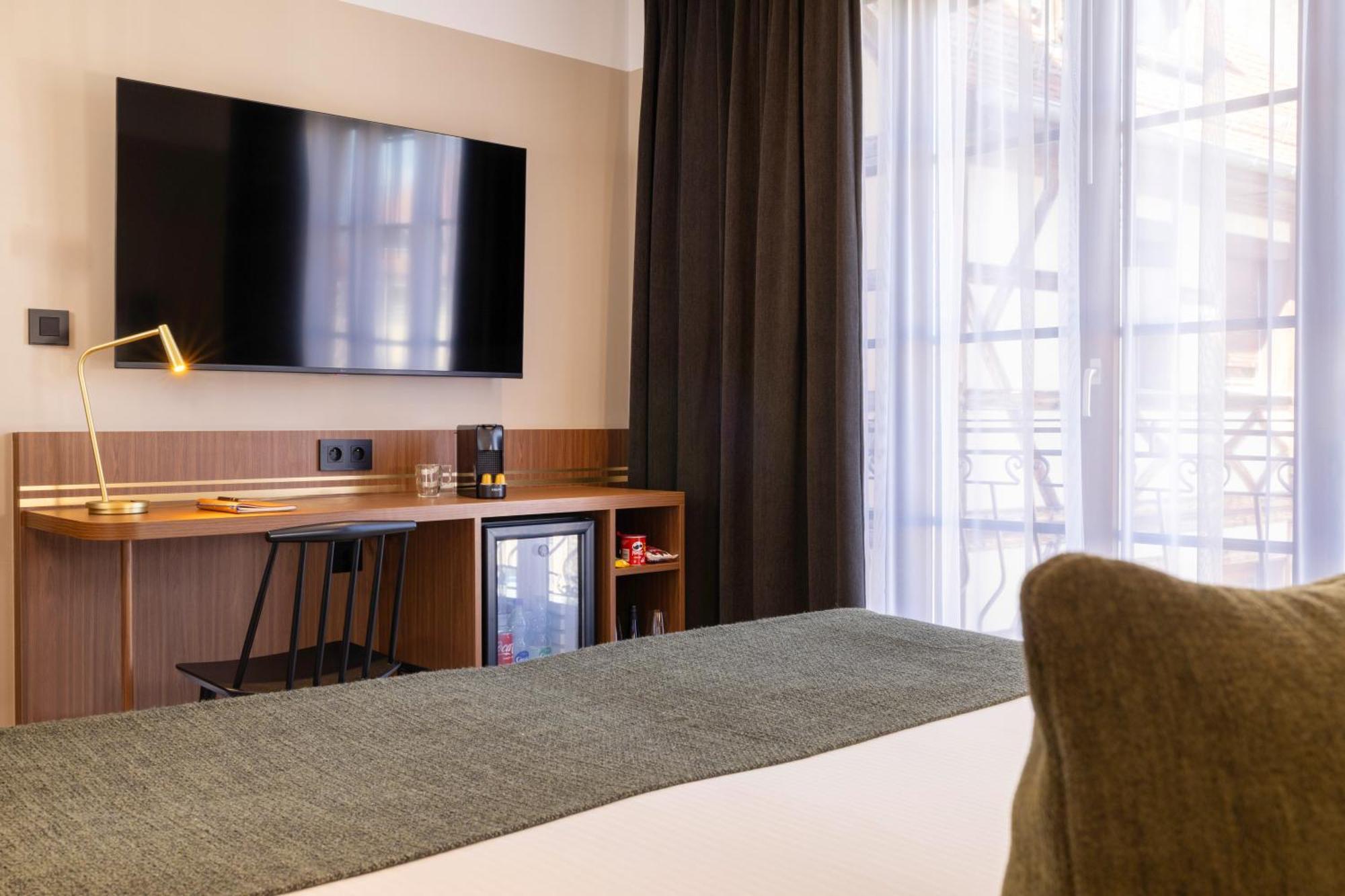 เลอ โกลงบิเย Hotel โอแบร์เน ภายนอก รูปภาพ